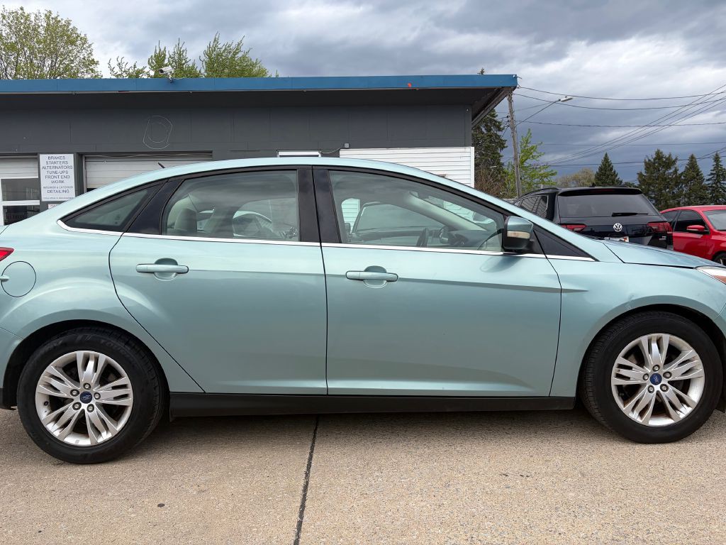 2012 Ford Focus Image 4