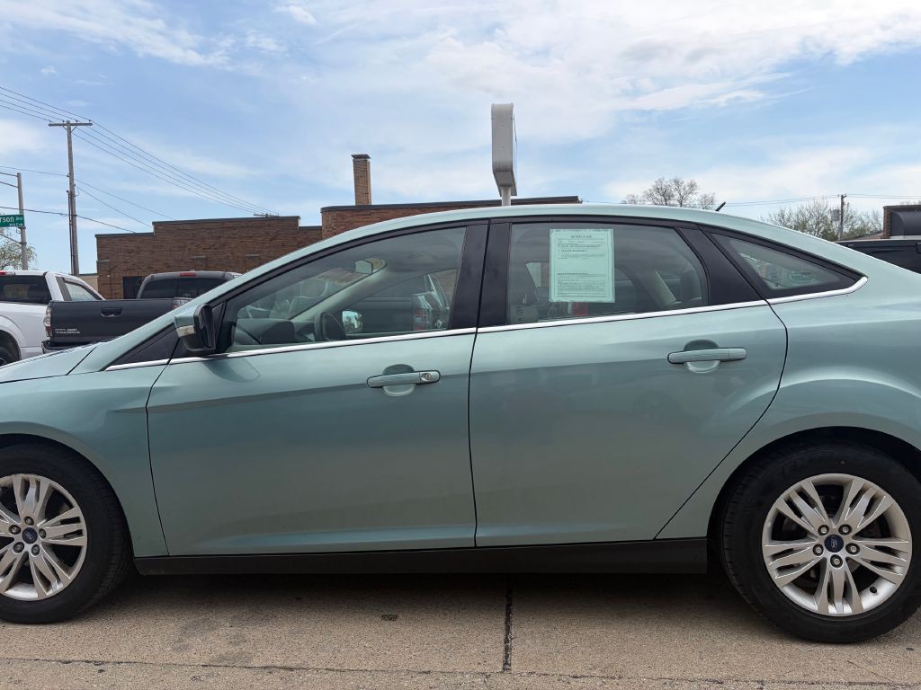 2012 Ford Focus Image 8