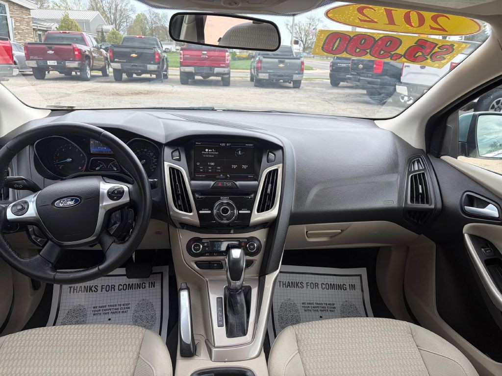 2012 Ford Focus Image 16