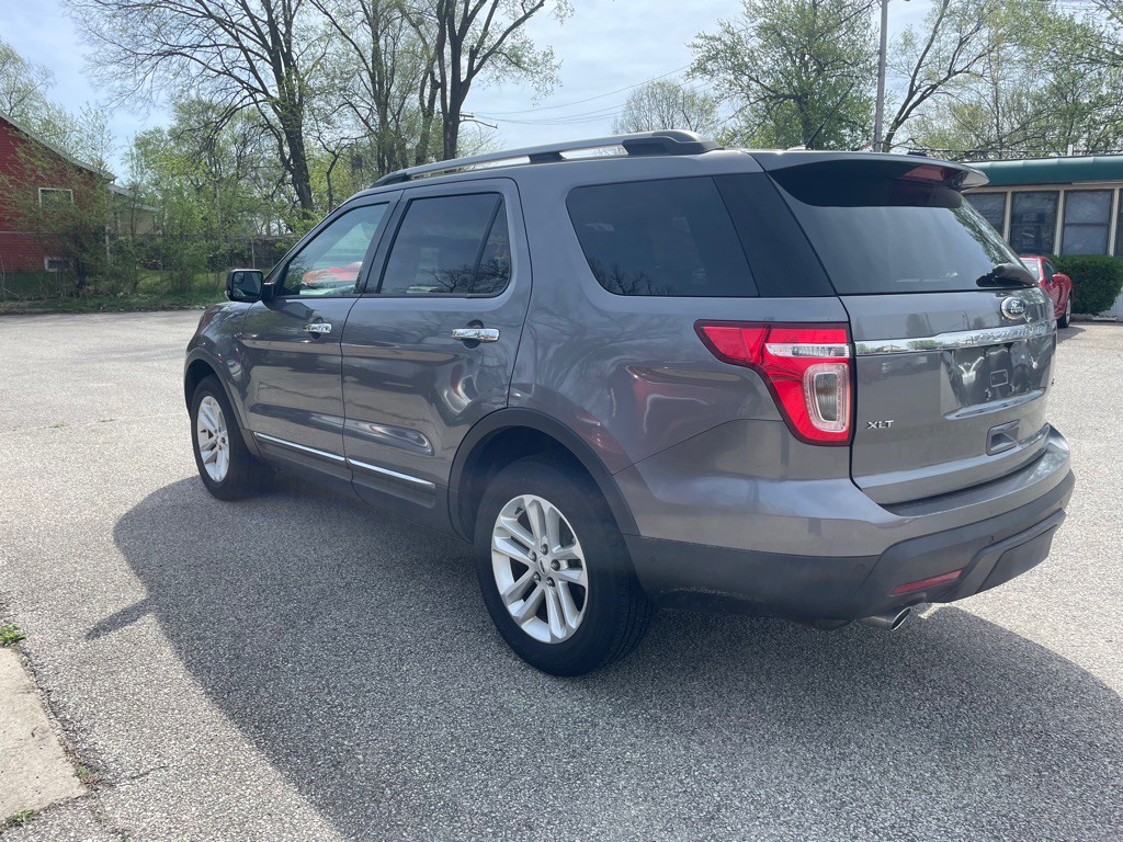 2013 Ford Explorer Image 7