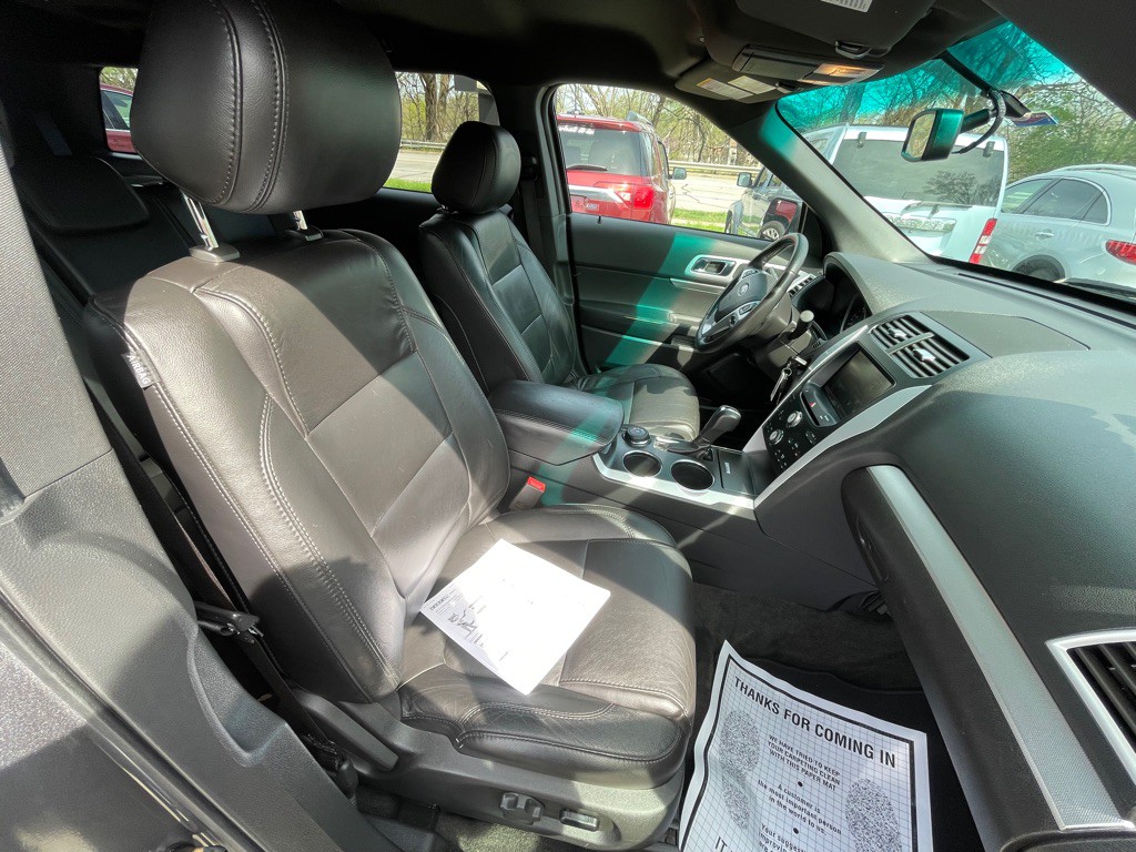 2013 Ford Explorer Image 18
