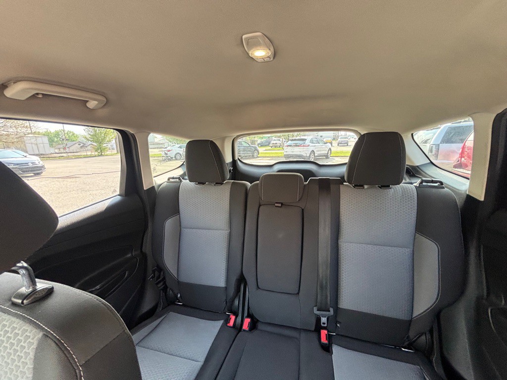 2017 Ford Escape Image 10