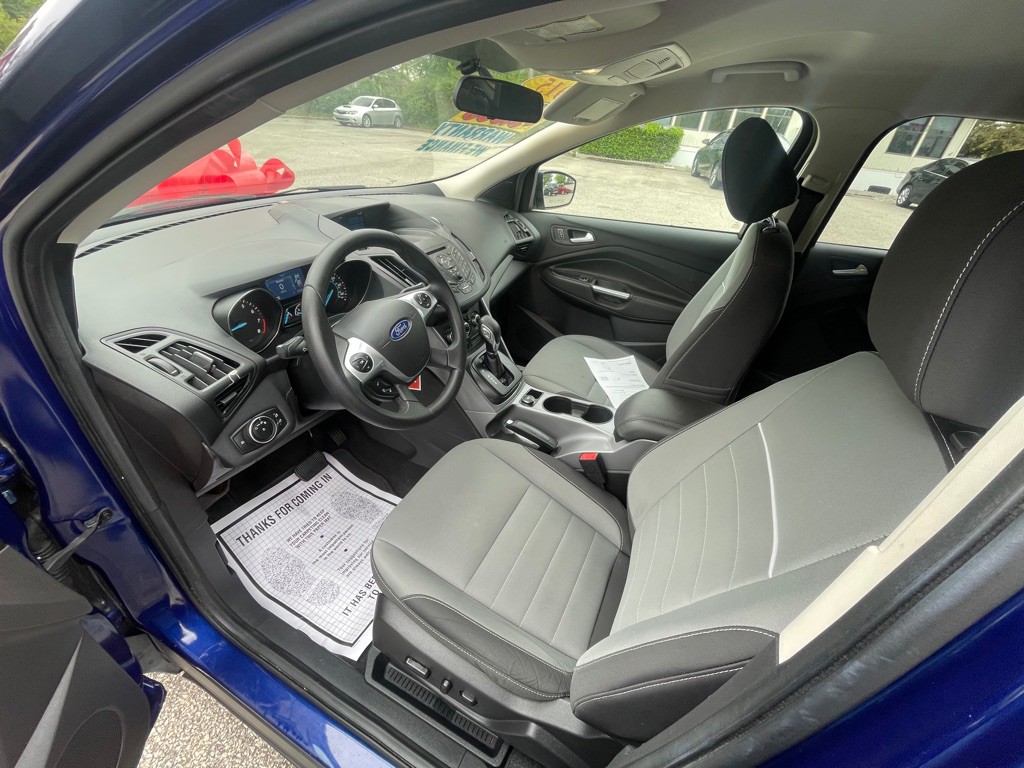 2015 Ford Escape Image 9