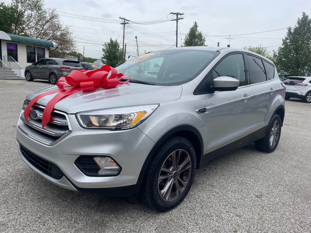 2017 Ford Escape Image 3