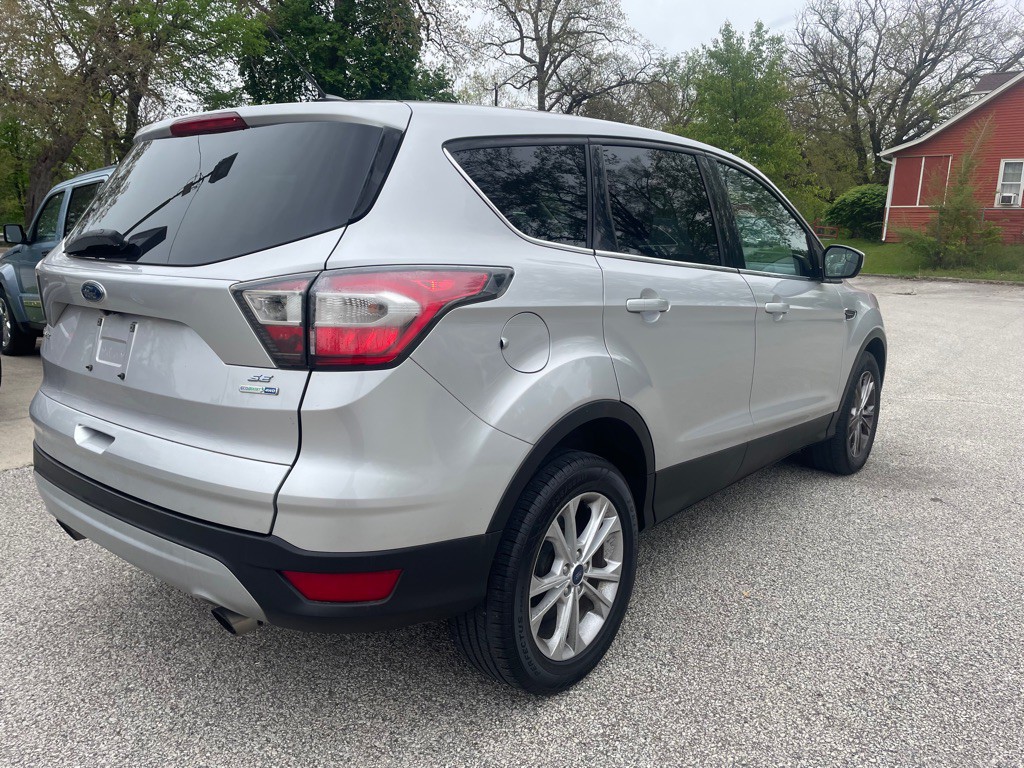 2017 Ford Escape Image 7