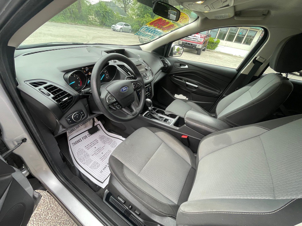 2017 Ford Escape Image 10