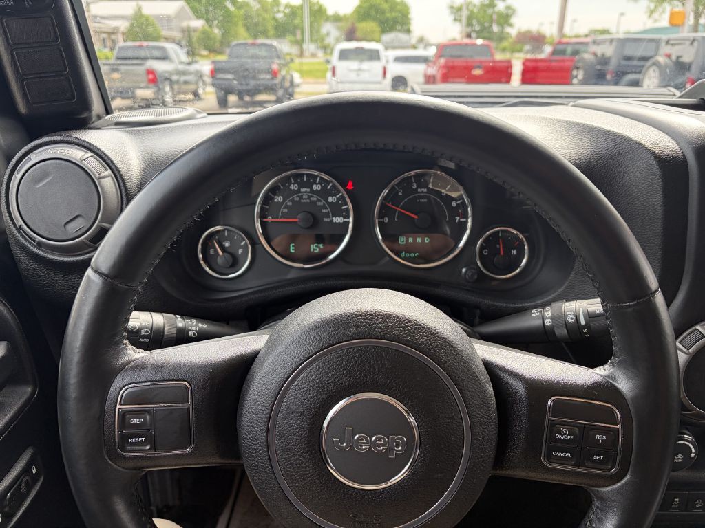 2016 Jeep Wrangler Image 13
