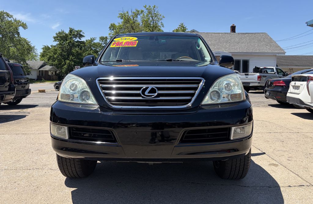 2004 Lexus GX Image 2
