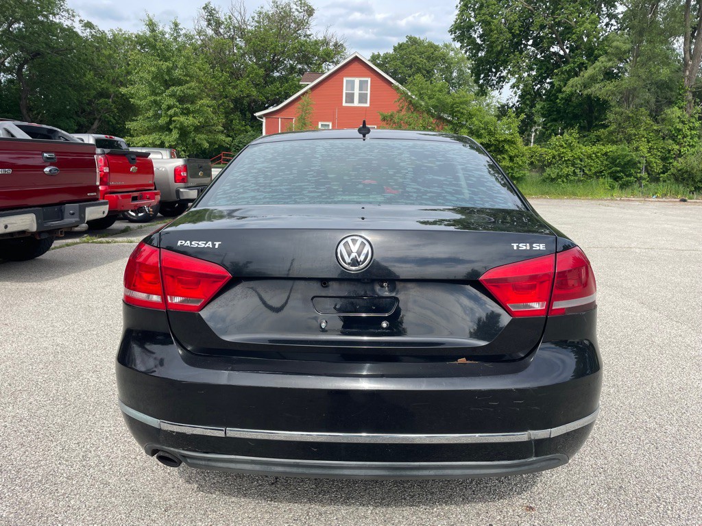 2015 Volkswagen Passat Image 6