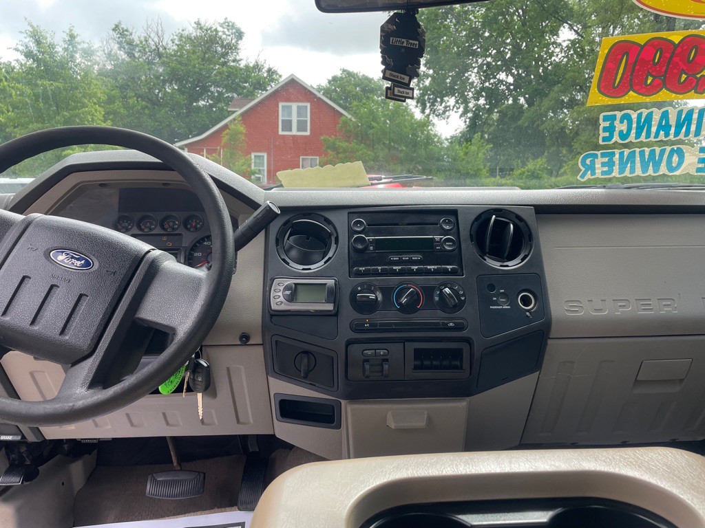 2009 Ford F-350 Image 13