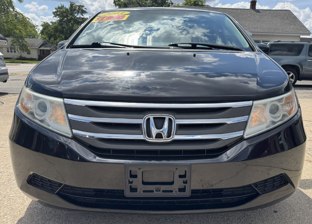 2013 Honda Odyssey Image 2