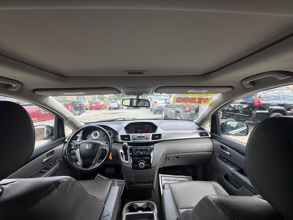 2013 Honda Odyssey Image 16