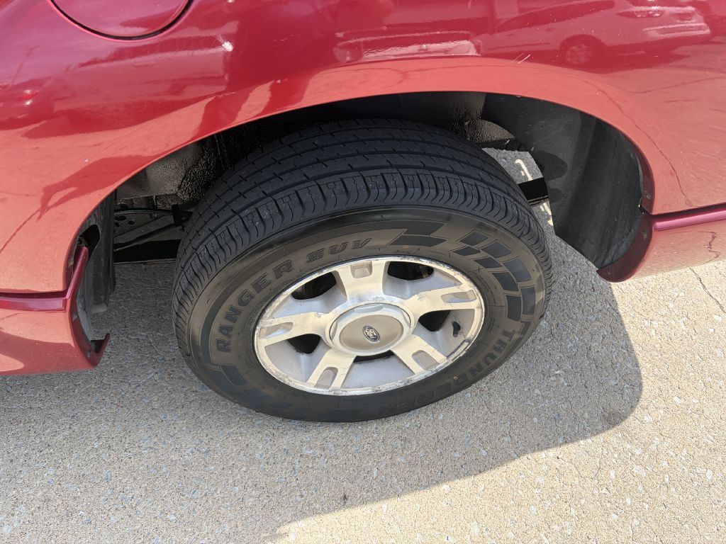 2005 Ford Explorer Image 20