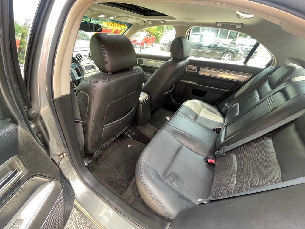 2008 Lincoln MKZ Image 12