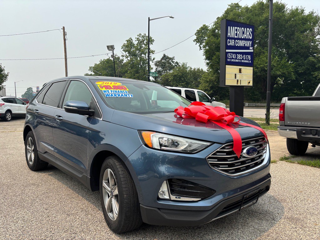 2019 Ford Edge Image 1