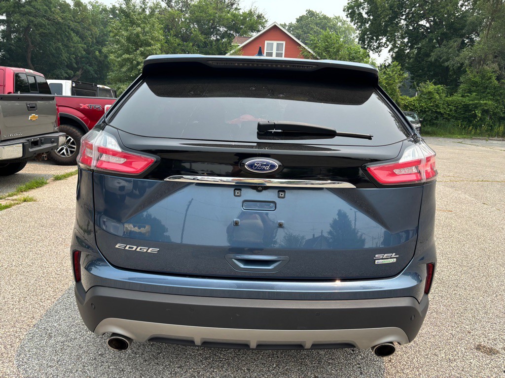 2019 Ford Edge Image 6