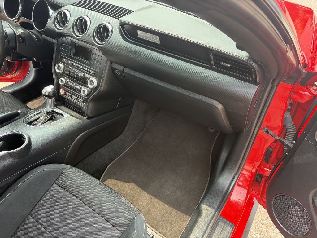 2015 Ford Mustang Image 11