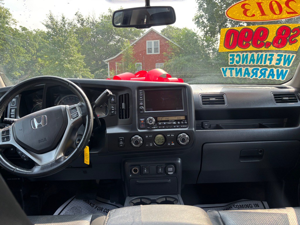 2013 Honda Ridgeline Image 15