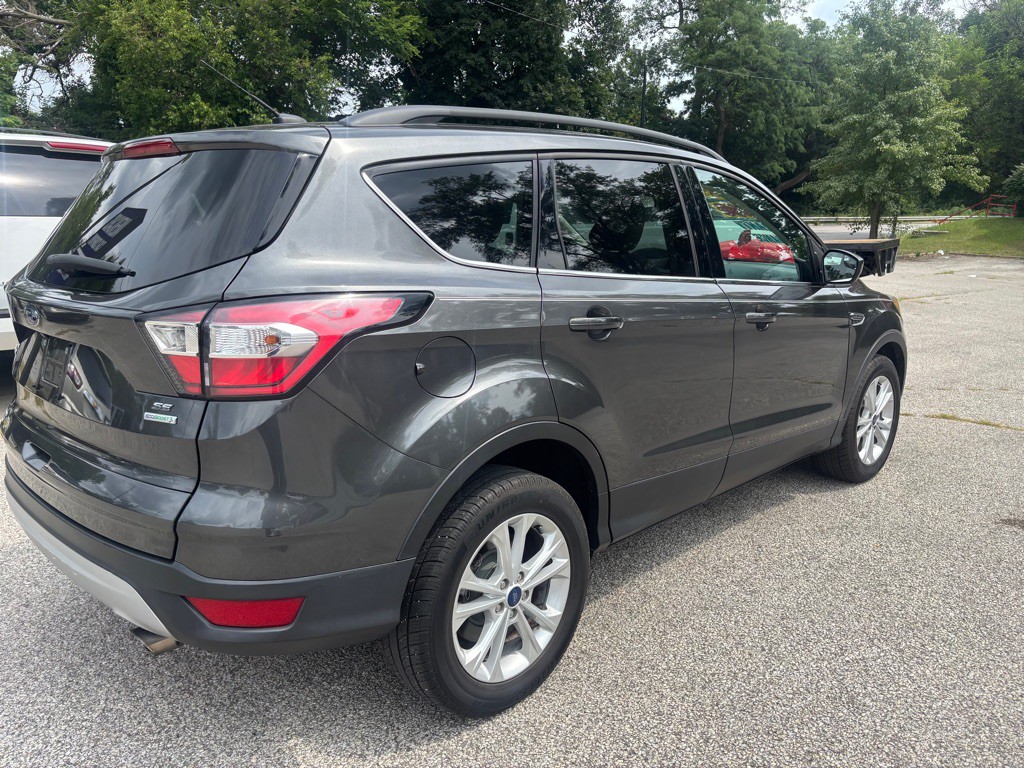 2018 Ford Escape Image 5