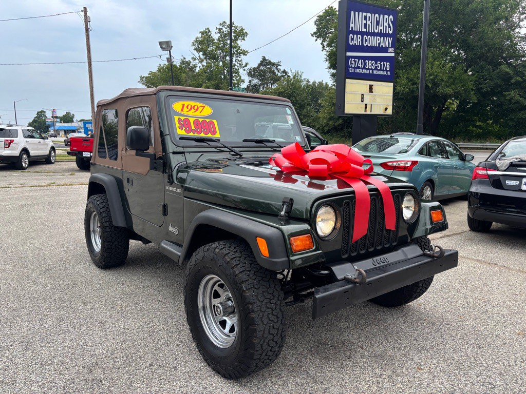 1997 Jeep Wrangler Image 1
