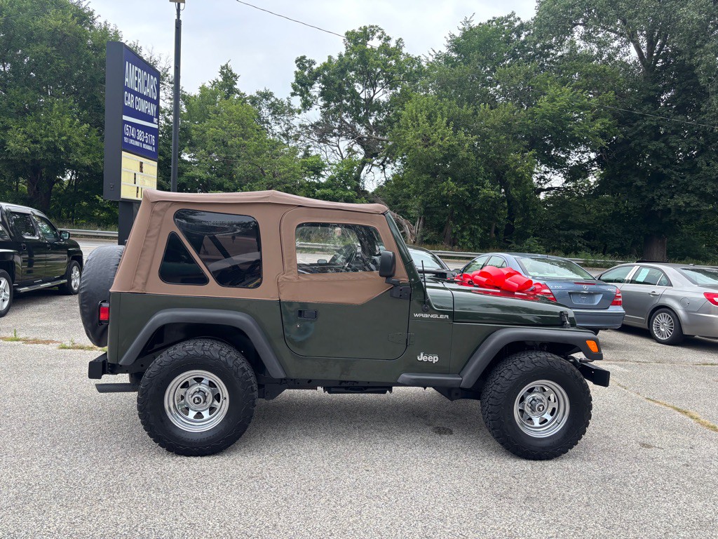 1997 Jeep Wrangler Image 4