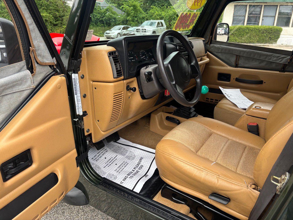 1997 Jeep Wrangler Image 8