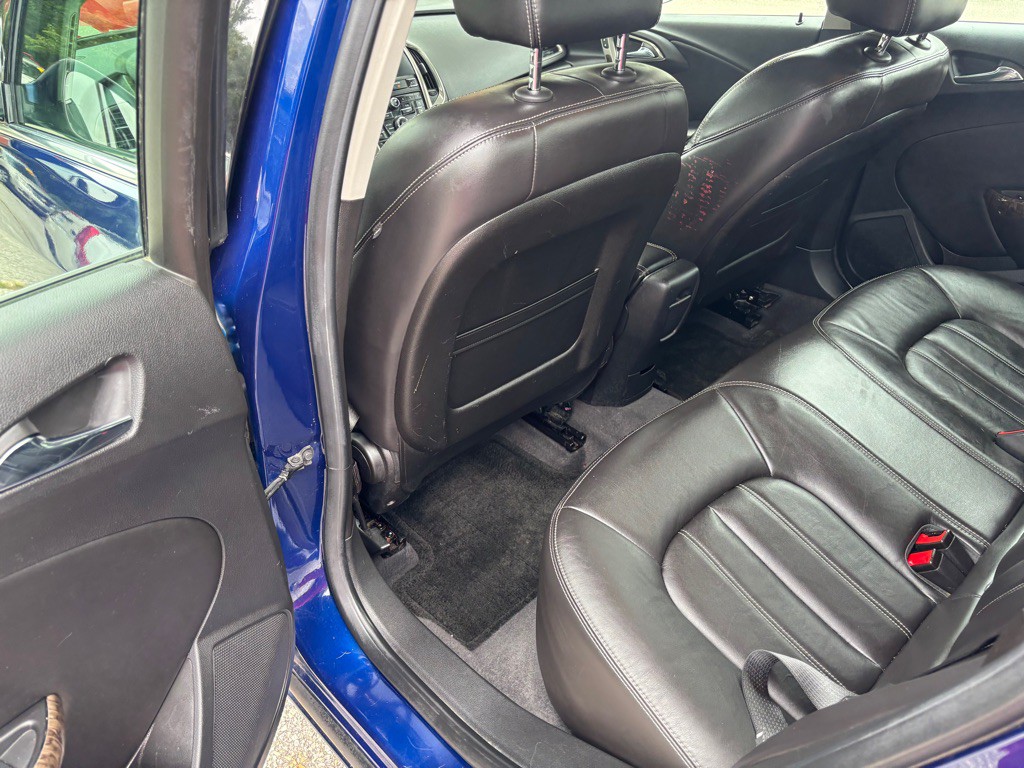 2013 Buick Verano Image 11