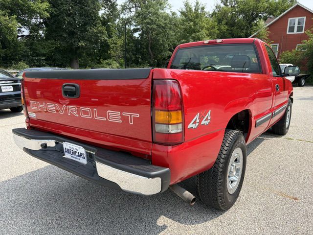 2000 Chevrolet Silverado 1500 Image 2