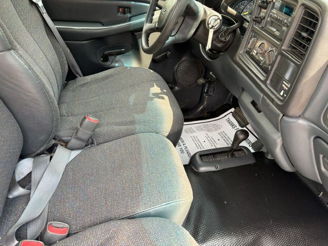 2000 Chevrolet Silverado 1500 Image 8