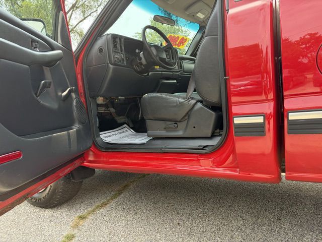 2000 Chevrolet Silverado 1500 Image 12