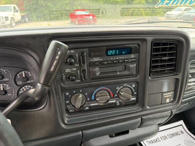 2000 Chevrolet Silverado 1500 Image 18