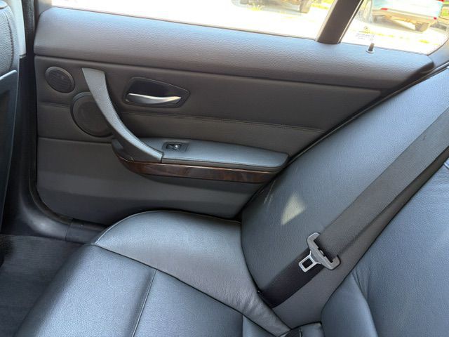 2008 BMW 3 Series Image 18