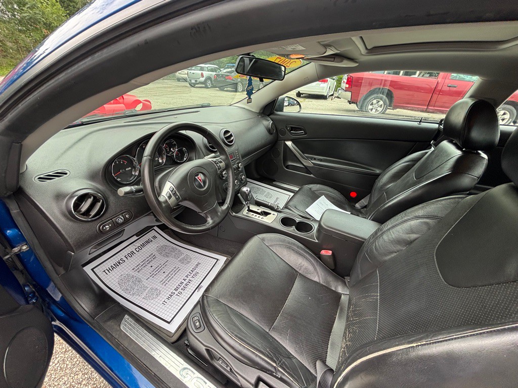 2007 Pontiac G6 Image 9