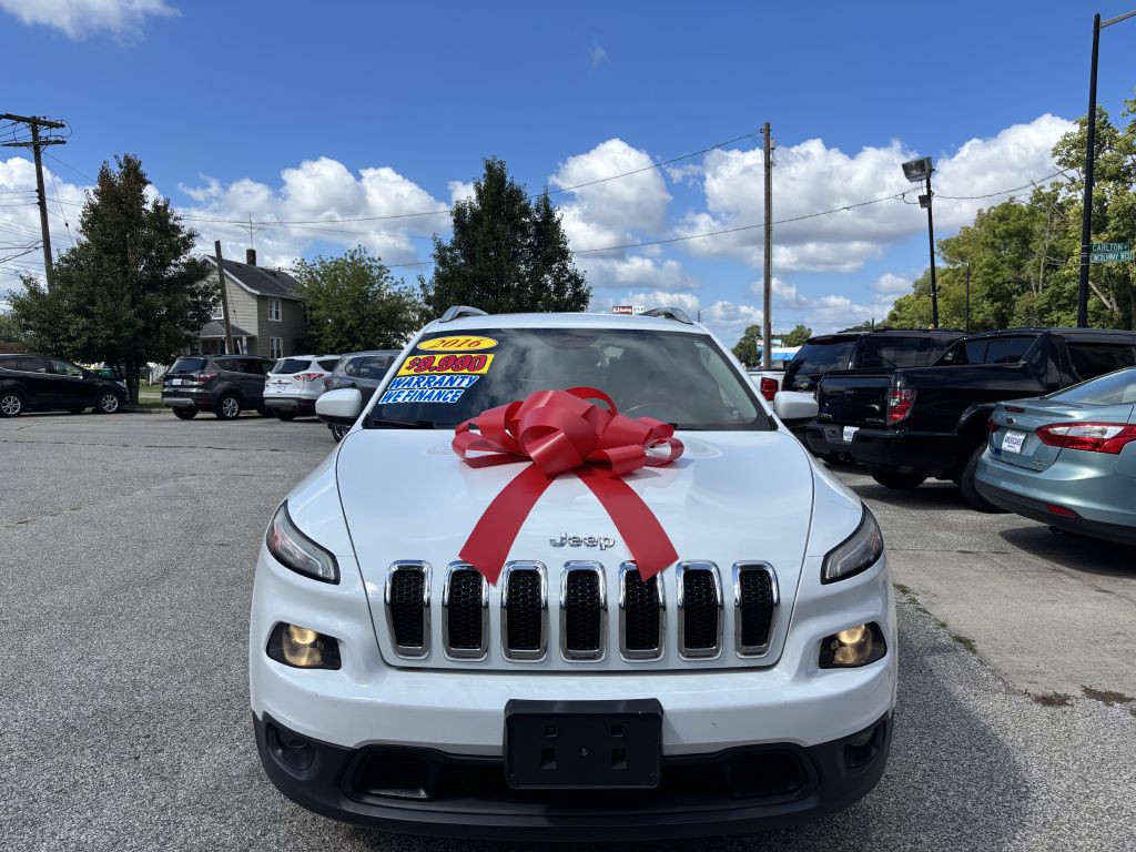 2016 Jeep Cherokee Image 2