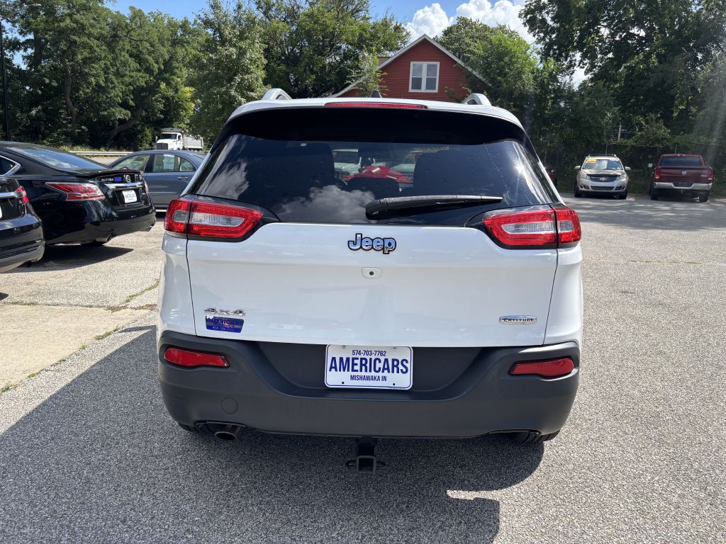 2016 Jeep Cherokee Image 7
