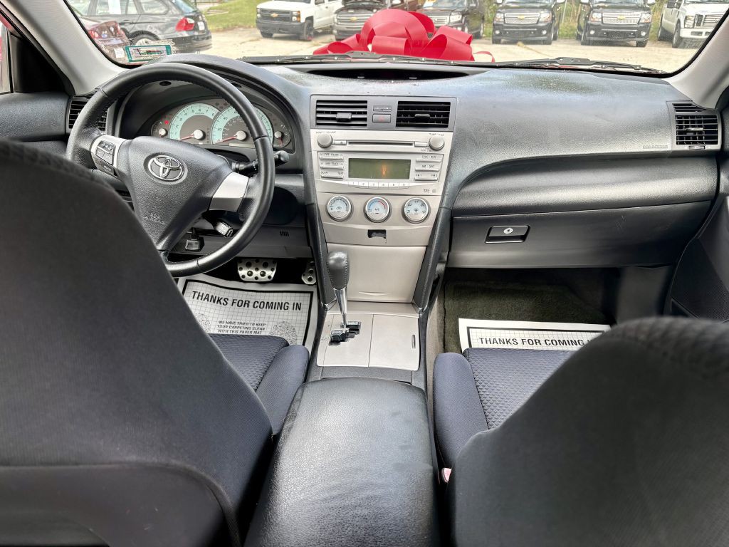 2010 Toyota Camry Image 14