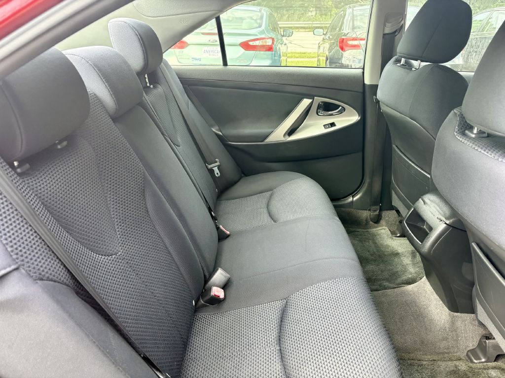 2010 Toyota Camry Image 15