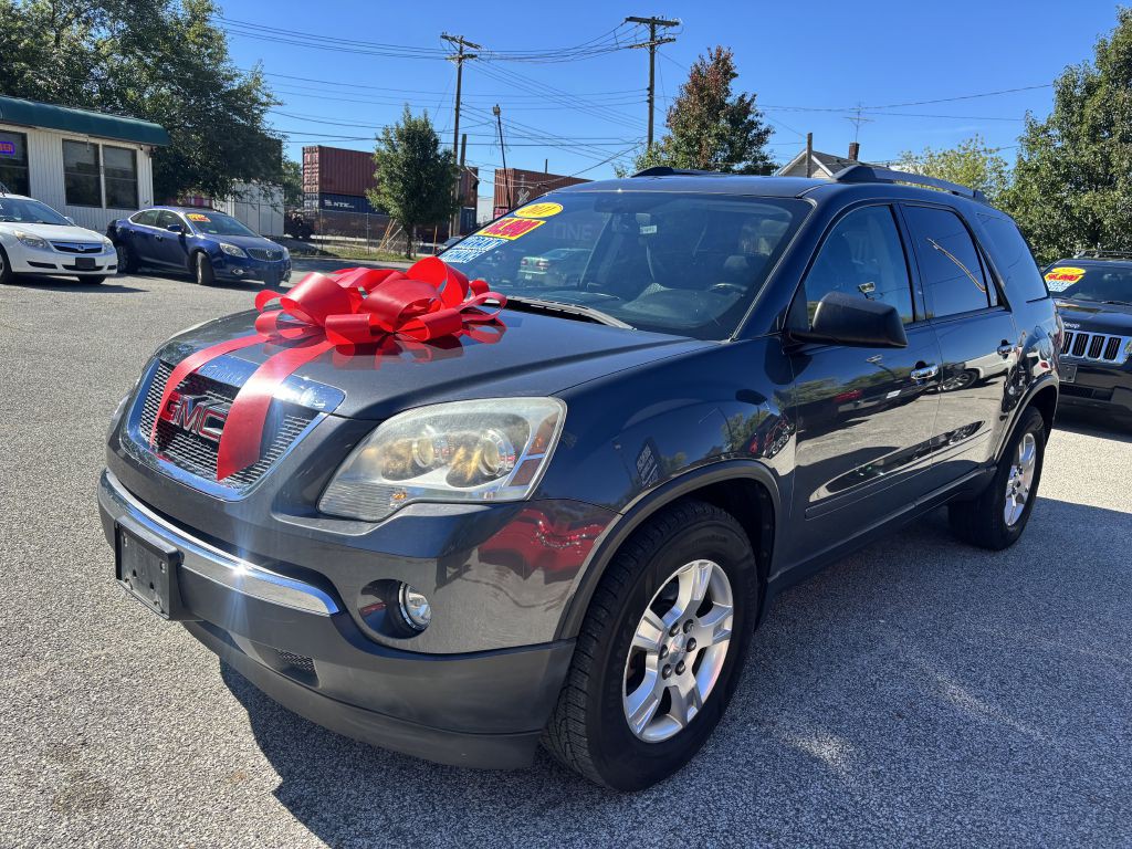 2011 GMC Acadia Image 3