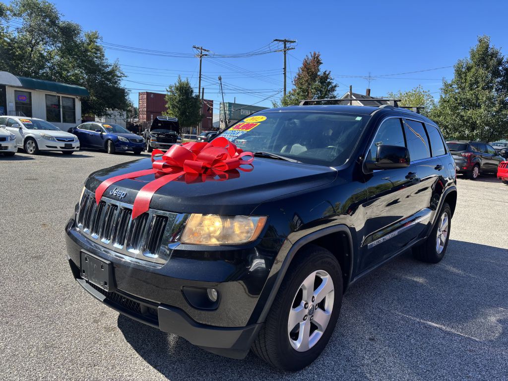 2012 Jeep Grand Cherokee Image 2