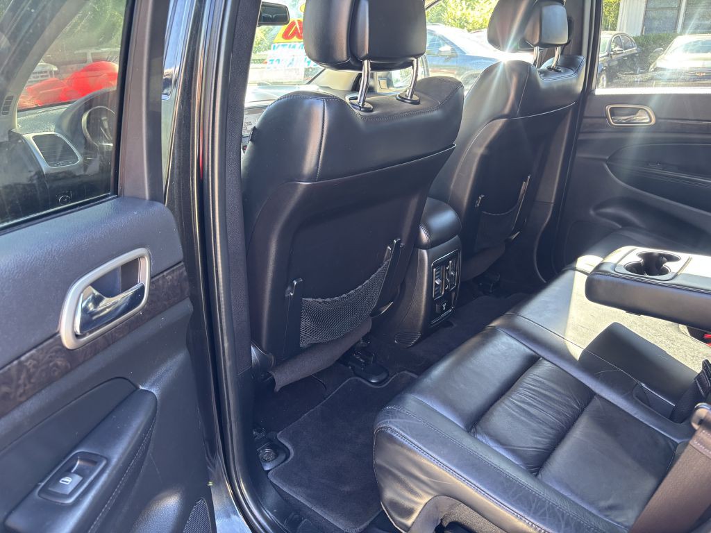 2012 Jeep Grand Cherokee Image 12