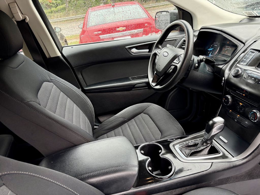 2015 Ford Edge Image 11