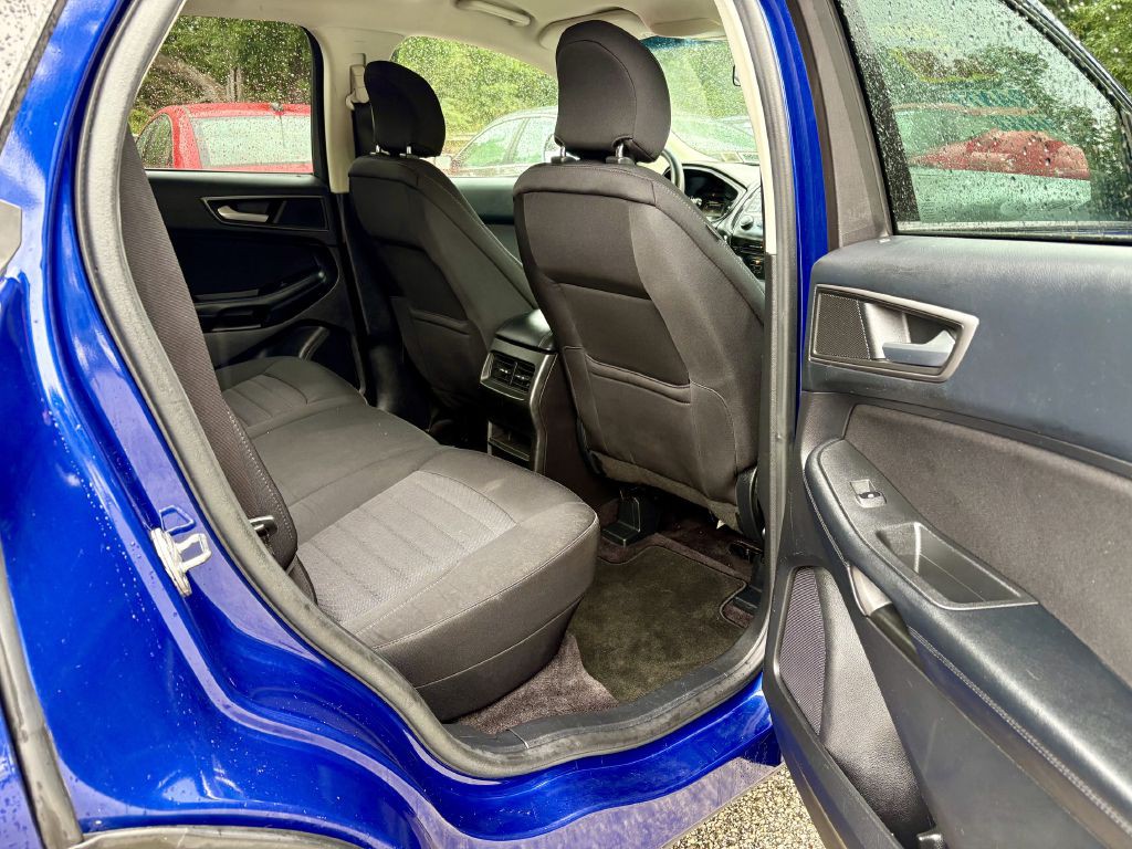 2015 Ford Edge Image 15