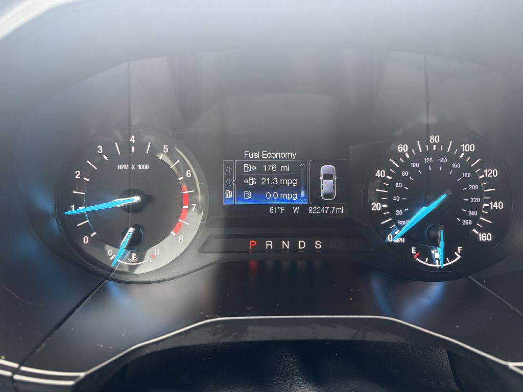 2015 Ford Edge Image 17