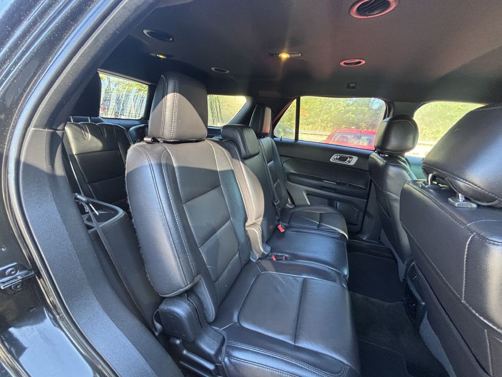 2014 Ford Explorer Image 13