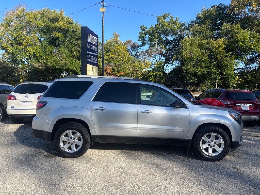 2015 GMC Acadia Image 4