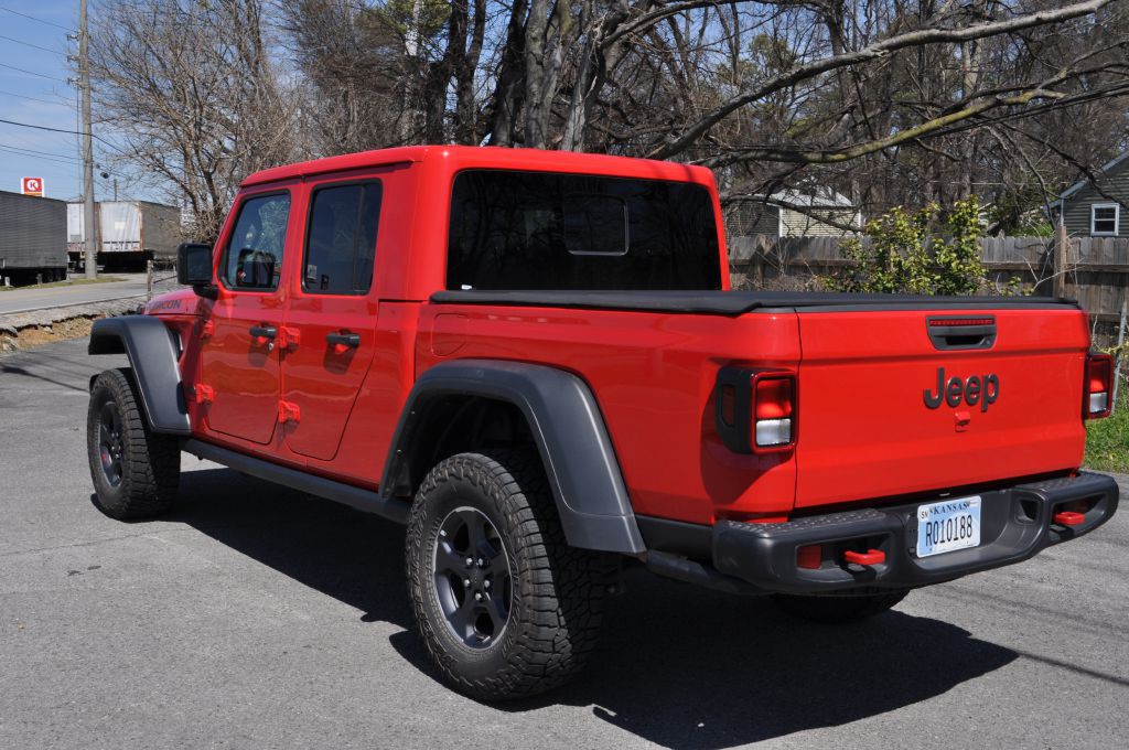 2023 Jeep Gladiator Image 3