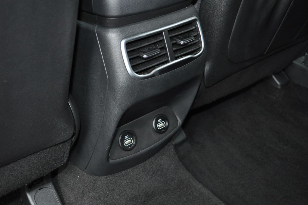 2023 Hyundai Santa Fe Image 17