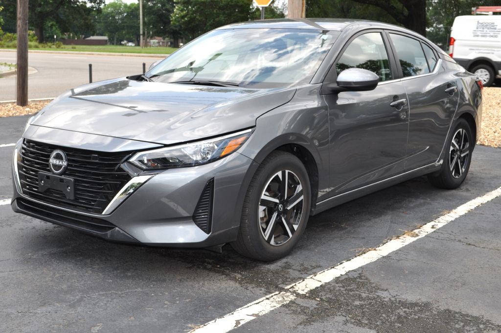 2024 Nissan Sentra Image 1