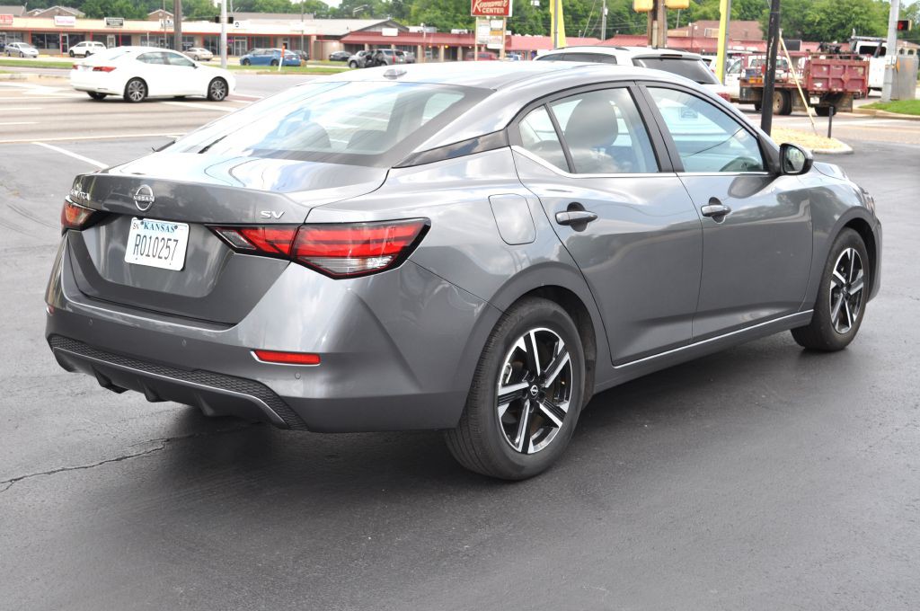 2024 Nissan Sentra Image 3