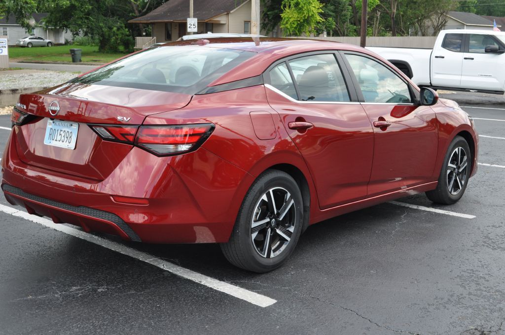 2024 Nissan Sentra Image 3